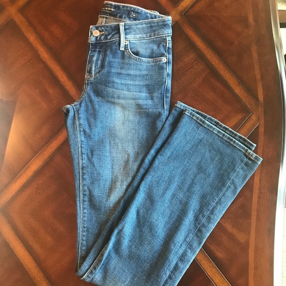Lucky Brand Denim - Women’s Lucky Brand Jeans - Size 0/25 32” inseam.